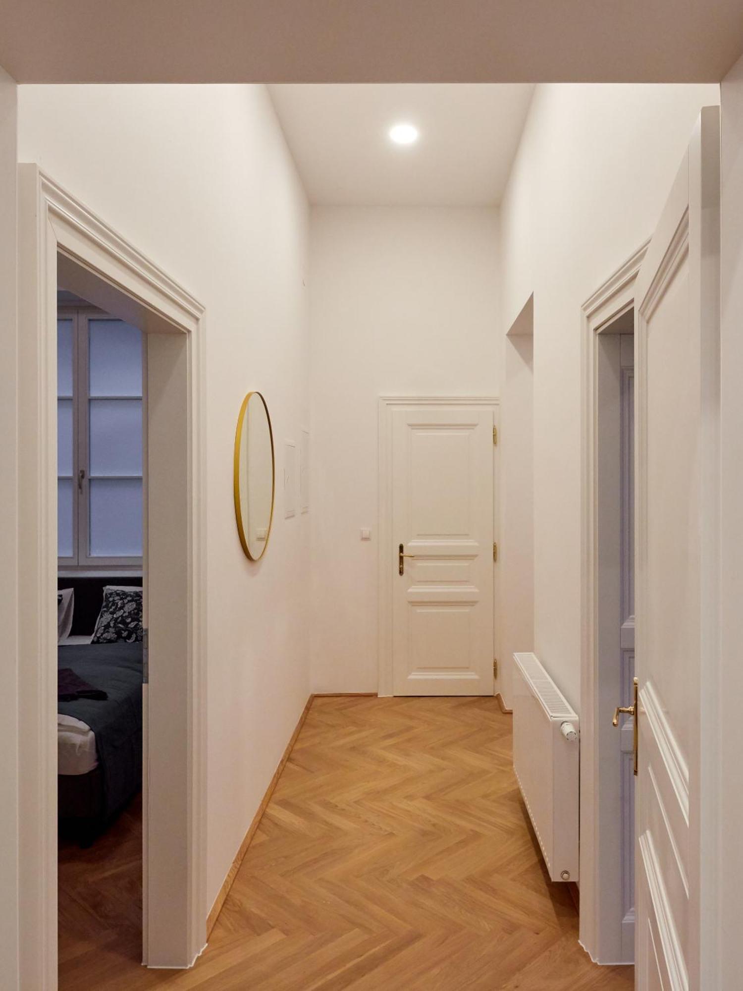 Premium Bg * Wien